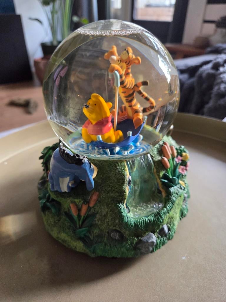 Winnie de Poeh Sneeuwbol met Muziekdoos, Verzamelen, Ophalen of Verzenden, Zo goed als nieuw