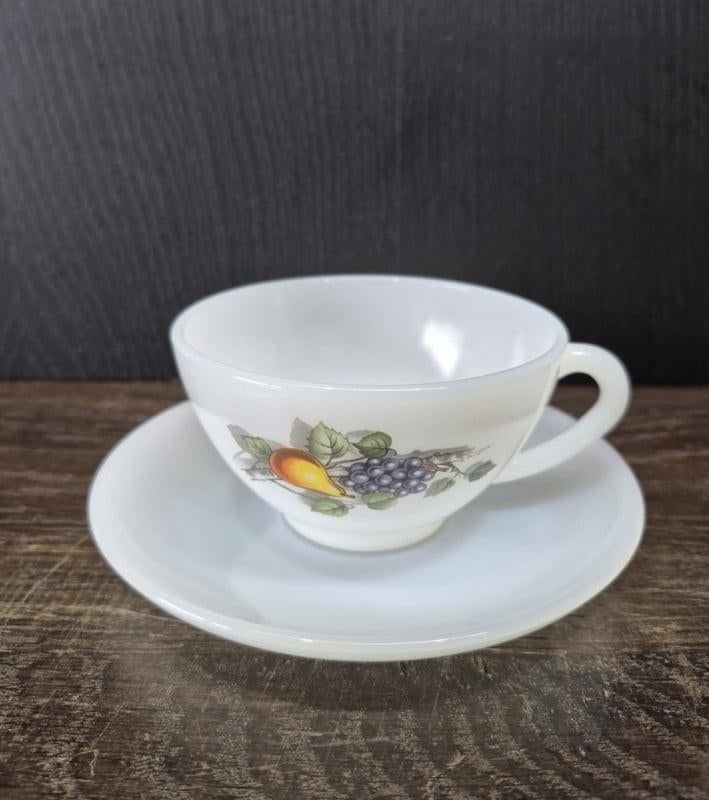 Grote theekop, Arcopal Fruits de France, 6 beschikbaar, ,, Ophalen of Verzenden, Glas, Overige stijlen