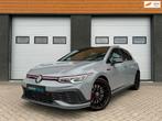 Volkswagen Golf 2.0 TSI GTI Clubsport 45 Jahre Pano Akra HUD, Auto's, Volkswagen, Gebruikt, 4 cilinders, 1984 cc, Bedrijf