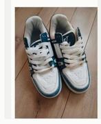 Schoenen unisexe maat 39, Blauw, Ophalen of Verzenden, Sneakers of Gympen, Zo goed als nieuw