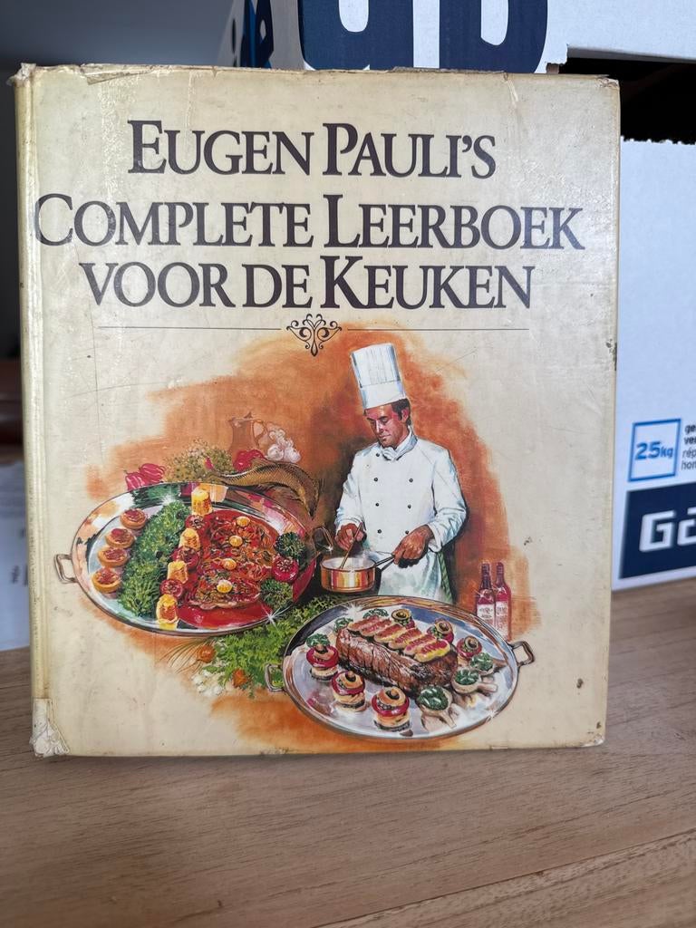 Eugen Pauli's Complete Leerboek voor de Keuken, Boeken, Ophalen of Verzenden, Gelezen, Overige gebieden, Voorgerechten en Soepen