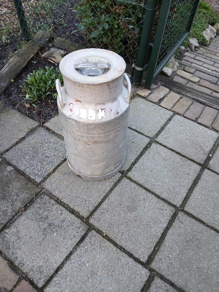 Melkbus nu 15 euro ophalen, Ophalen, Gebruikt