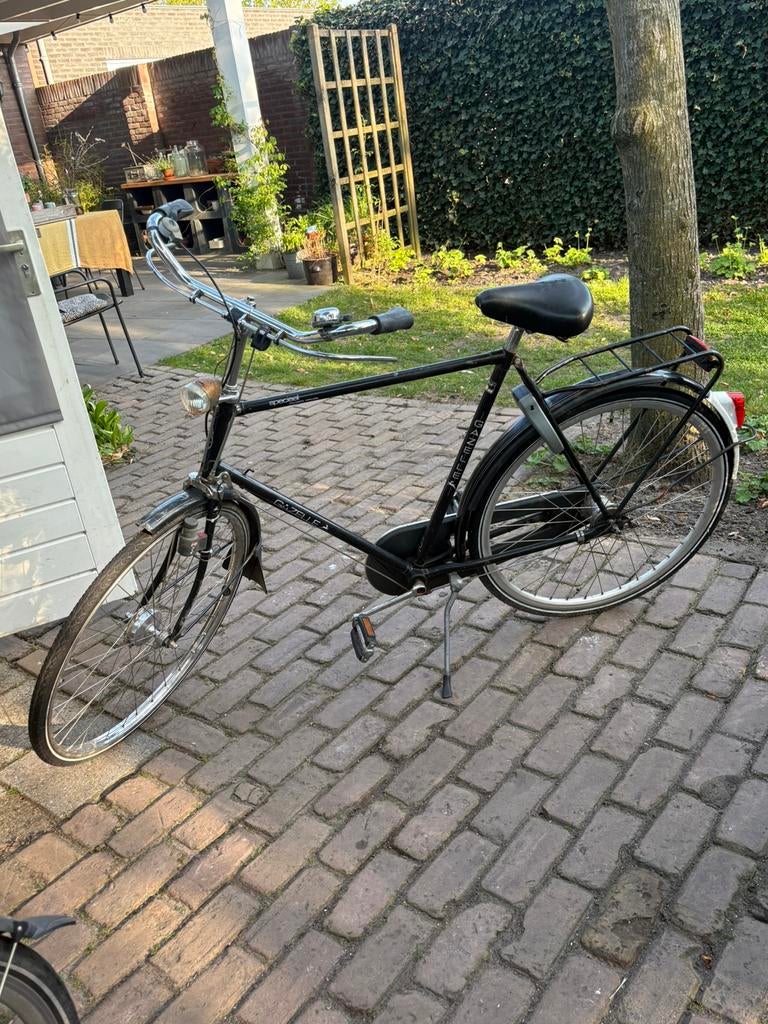 Gazelle herenfiets, Fietsen en Brommers, Fietsen | Heren | Herenfietsen, 65 cm of meer, Ophalen of Verzenden, Zo goed als nieuw