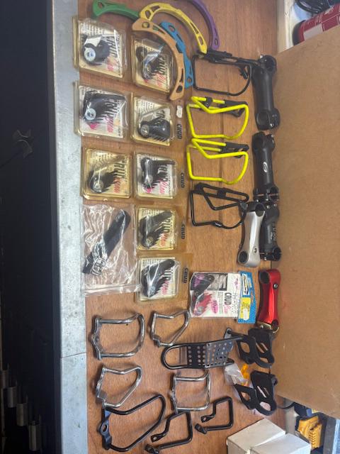 Partij racefietsonderdelen Nieuw!, Hobby en Vrije tijd, Feestartikelen, Ophalen of Verzenden, Zo goed als nieuw