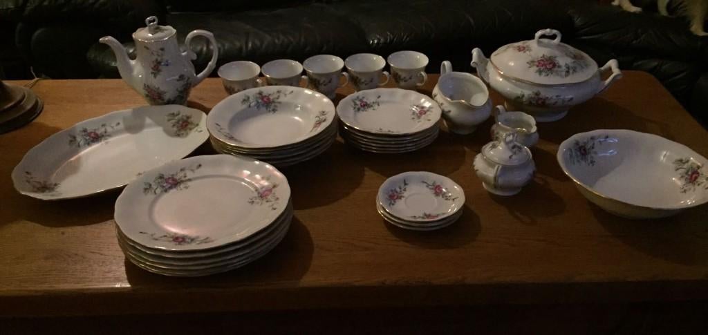 servies jusblina, Ophalen