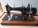 Vintage/ antieke handnaaimachine, Antiek en Kunst, Ophalen
