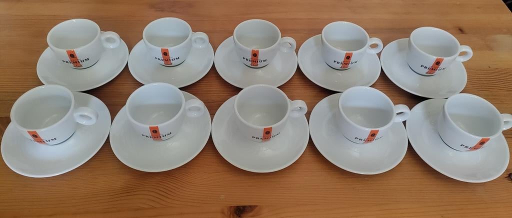 De Laat koffiekopjes en schotels (10 sets), Ophalen of Verzenden, Zo goed als nieuw, Overige stijlen, Kop(pen) en/of Schotel(s)