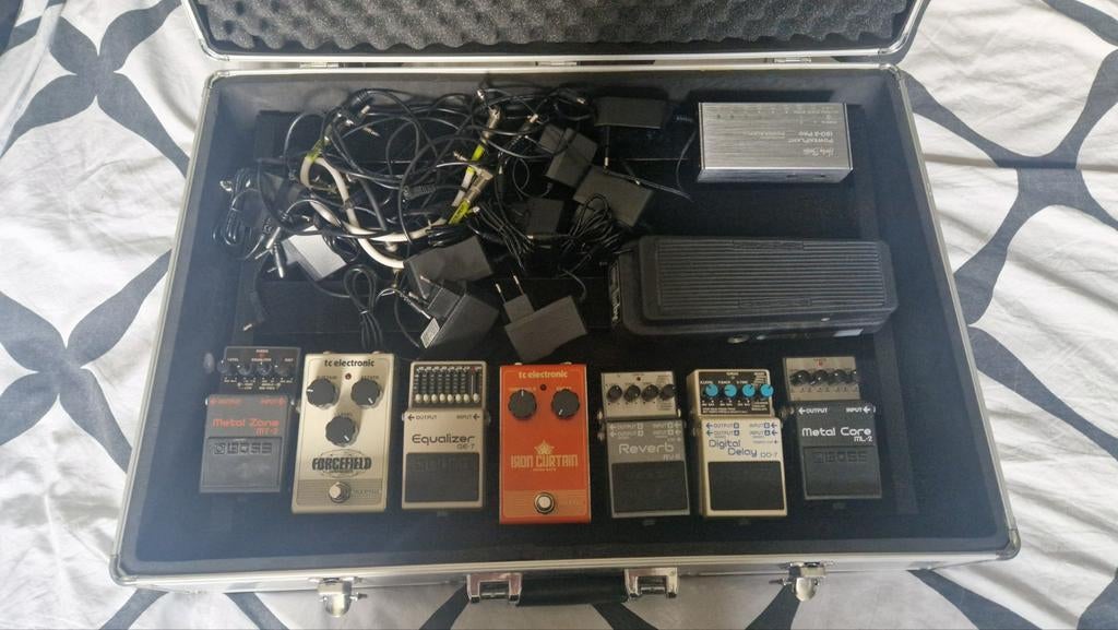 Pakket diverse pedalen (Ook los te koop!), Muziek en Instrumenten, Effecten, Ophalen