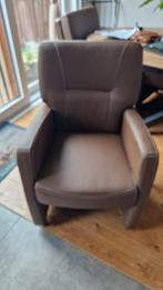 6 zo goed als nieuwe eetkamerstoelen - 2 maanden oud, Huis en Inrichting, Stoelen, Ophalen, Bruin, Leer, Zo goed als nieuw