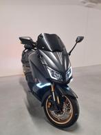 Yamaha T-Max Iron Max 2016 FULL option/akrapovic, Particulier, Scooter