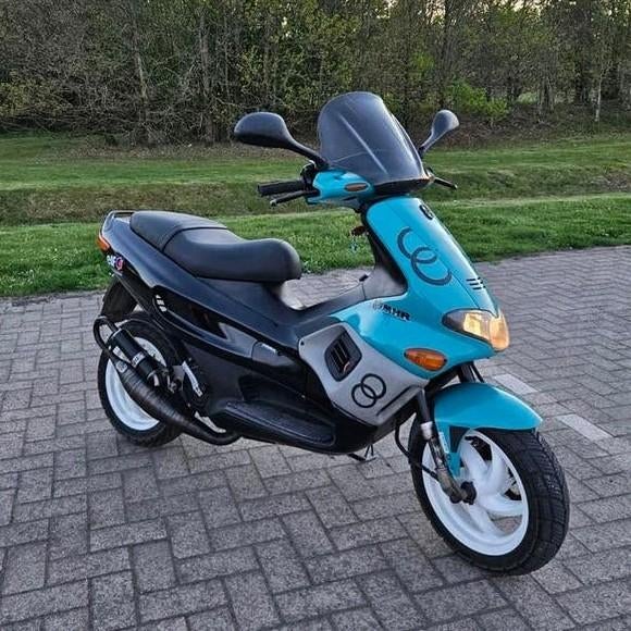 Gilera runner 70cc, Fietsen en Brommers, Scooters | Piaggio, Ophalen, Zo goed als nieuw, Overige modellen
