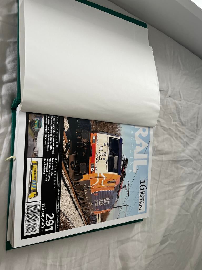 Ingebonden Railmagazine - Complete halfjaargangen, Boeken, Ophalen, Zo goed als nieuw, Overige typen