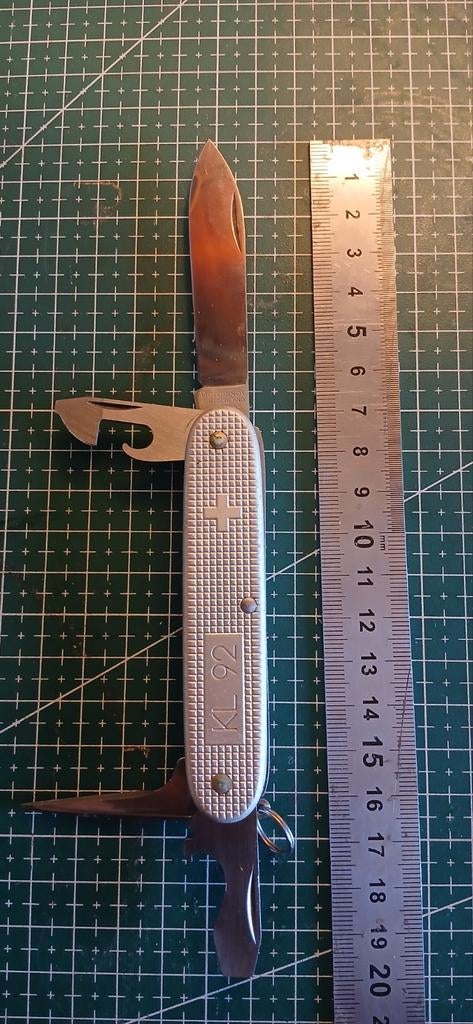 KL 92 zakmes met lichte gebruikssporen, Verzamelen, Militaria | Algemeen, Ophalen of Verzenden