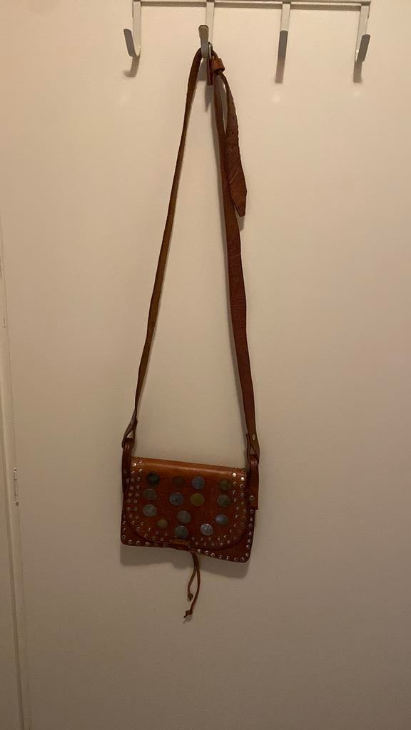 Leren tasje . T.e.a.b, Sieraden, Tassen en Uiterlijk, Overige merken, Bruin, Ophalen of Verzenden, Zo goed als nieuw