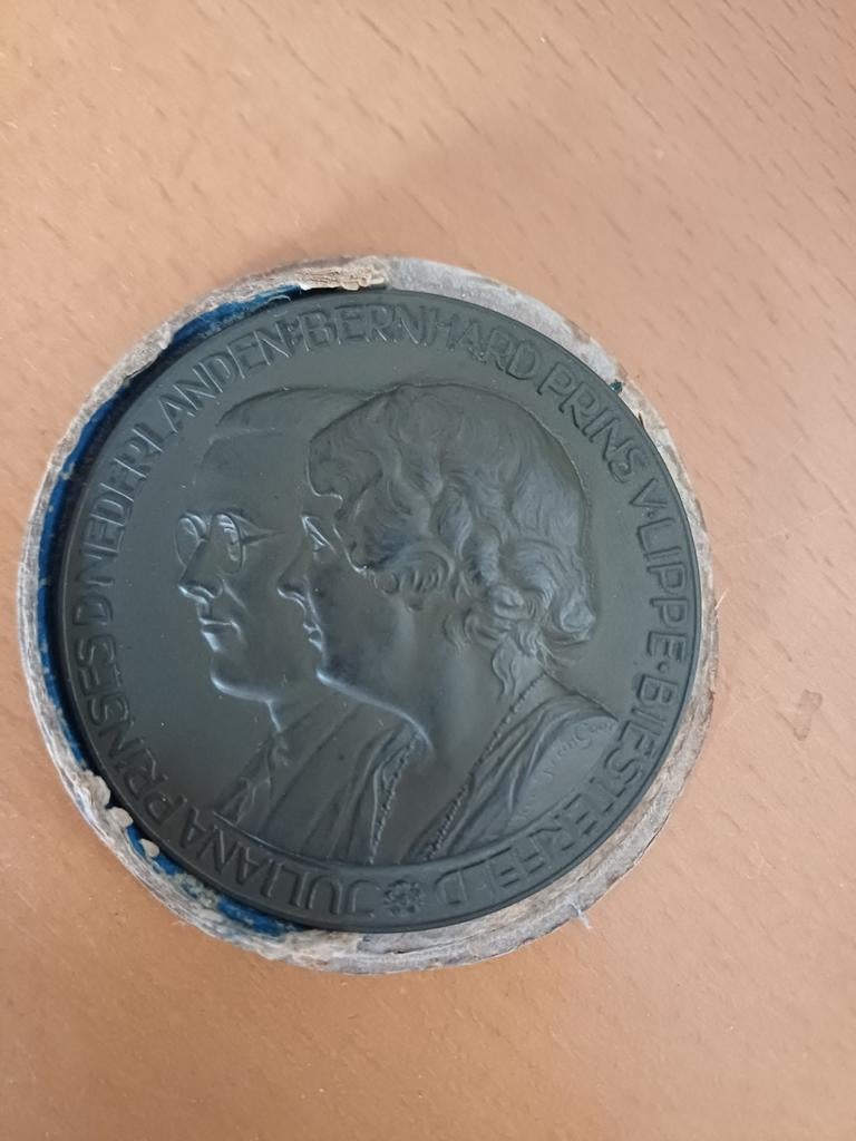 Huwelijkspenning Juliana en Bernhard 1937, Postzegels en Munten, Ophalen