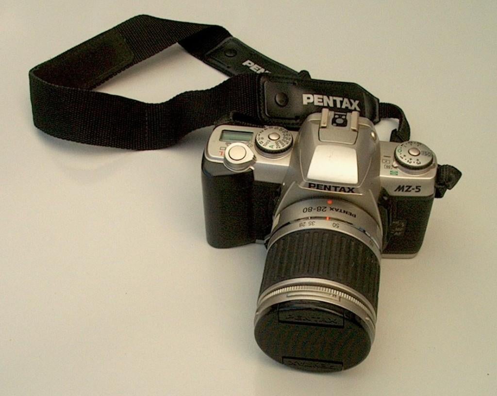 Analoog camera Pentax MZ-5 met objectief ( zoom lens ), Ophalen, Gebruikt, Spiegelreflex, Pentax