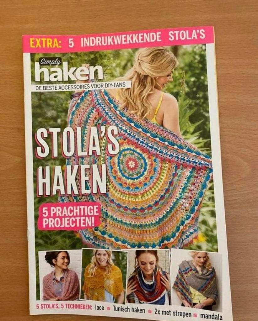 Simply haken - Stola’s haken, Ophalen of Verzenden, Zo goed als nieuw, Haken, Patroon of Boek