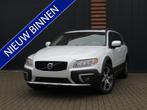 Volvo XC70 3.0 T6 AWD Summum Airco Cr-Control Schuifdak, Auto's, Automaat, Gebruikt, 1715 kg, XC70