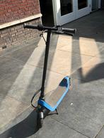 Elektrische Step Segway, zo goed als nieuw, Fietsen en Brommers, Steps, Ophalen of Verzenden, Zo goed als nieuw, Elektrische step (E-scooter)