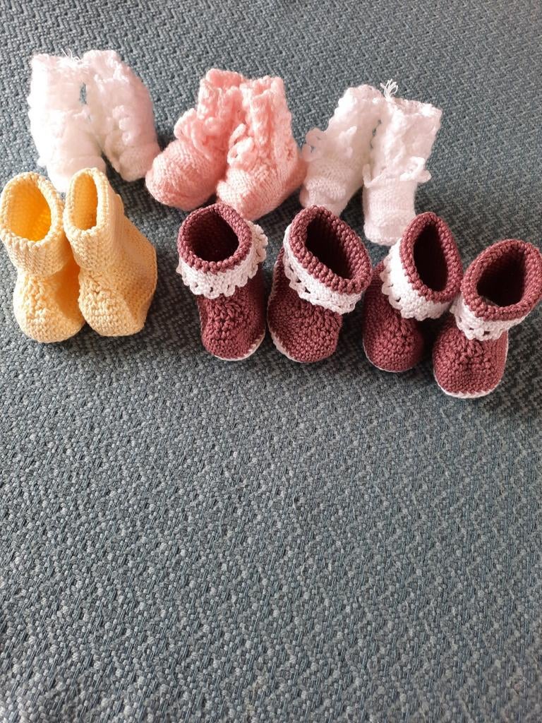 Leuke gebreide en gehaakte babysokjes - wol en katoen, Kinderen en Baby's, Babykleding | Schoentjes en Sokjes, Jongetje of Meisje