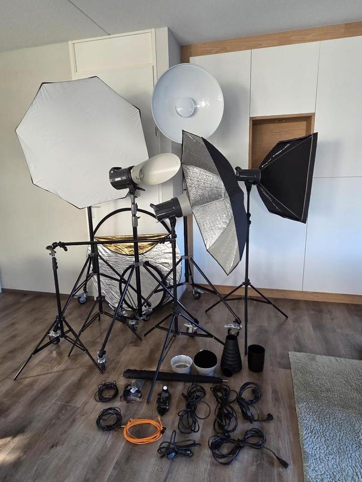 Complete Elinchrom studioset, Audio, Tv en Foto, Fotografie | Fotostudio en Toebehoren, Gebruikt, Complete fotostudio, Ophalen
