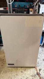 Tafel model koelkast, Witgoed en Apparatuur, Ophalen, Zonder vriesvak, Minder dan 85 cm, Minder dan 75 liter