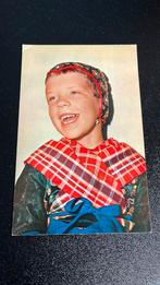 Staphorst meisje in klederdracht, Ophalen of Verzenden, 1960 tot 1980, Gelopen, Klederdracht