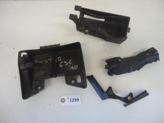 Monster 696 2008 - 2010 Ducati Cover Cover batterij D1-13007