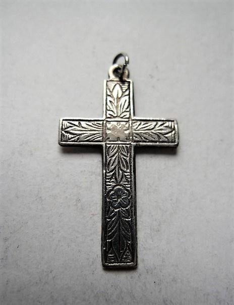 Prachtig vintage zilveren kruisje, handmatig bewerkt (8041-1, Ophalen, Zo goed als nieuw, Kruis of Symbool, Zilver