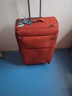 Te koop koffer  4 wieltjes allen 1 keer.gebruik, Sieraden, Tassen en Uiterlijk, Koffers, Ophalen of Verzenden, Overige materialen