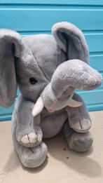 Grote Knuffel Olifant - Zoekt Nieuw Knuffelvriendje, Ophalen of Verzenden, Gebruikt, Olifant