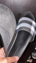 Burberry slides, Ophalen of Verzenden, Zo goed als nieuw