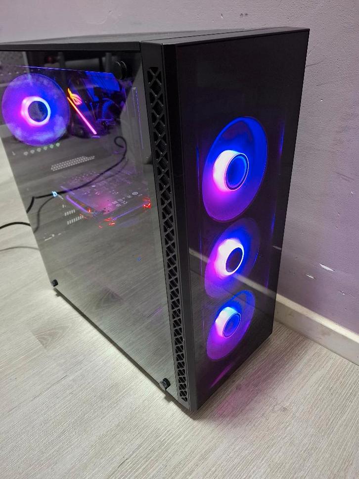 Gaming Pc, Computers en Software, Desktop Pc's, Zo goed als nieuw, 3 tot 4 Ghz, SSD, 16 GB, Met videokaart, Gaming, Ophalen