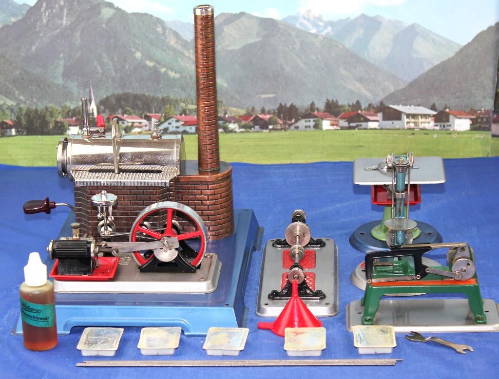 Wilesco D10 M55 M51 M53 M60 stoommachine met vier werktuigen, Ophalen of Verzenden