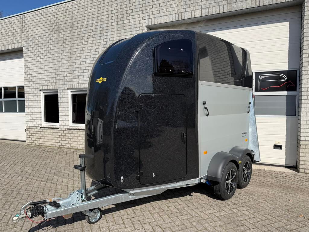 NIEUWE Humbaur Pegasus 2 paards paardentrailer zeer luxe!, Ophalen, Nieuw, Aluminium, 2-paards trailer