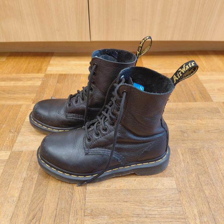 Dr Martens 1460 Pascal Virginia veterlaarzen maat 36 zwart, Kleding | Dames, Schoenen, Gedragen, Lage of Enkellaarzen, Zwart, Ophalen of Verzenden