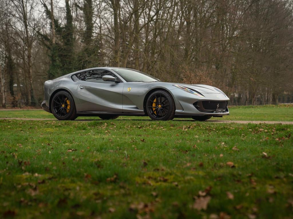 Ferrari 812 Superfast | Full carbon spec | Lift | Pass. disp, Auto's, Automaat, Gebruikt, 12 cilinders, Elektrische stoelverstelling