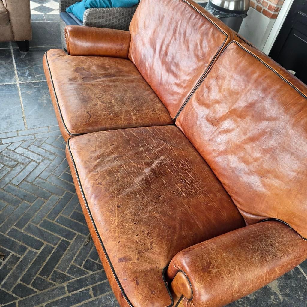 Klassieke bruine leren bank zoekt aandacht!, Ophalen, Gebruikt, Klassiek, 150 tot 200 cm