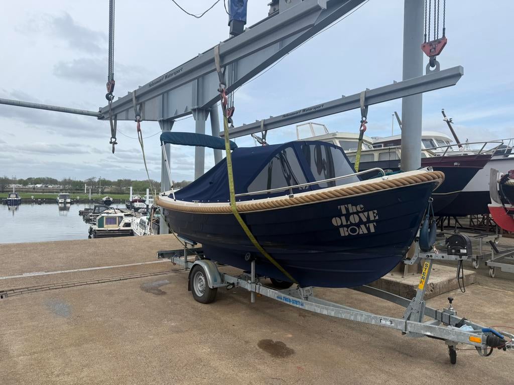 Crescent Allure 19, Yamaha 8pkftd in de bun, Watersport en Boten, Sloepen, Zo goed als nieuw, Tot 10 pk, 3 tot 6 meter, Buitenboordmotor