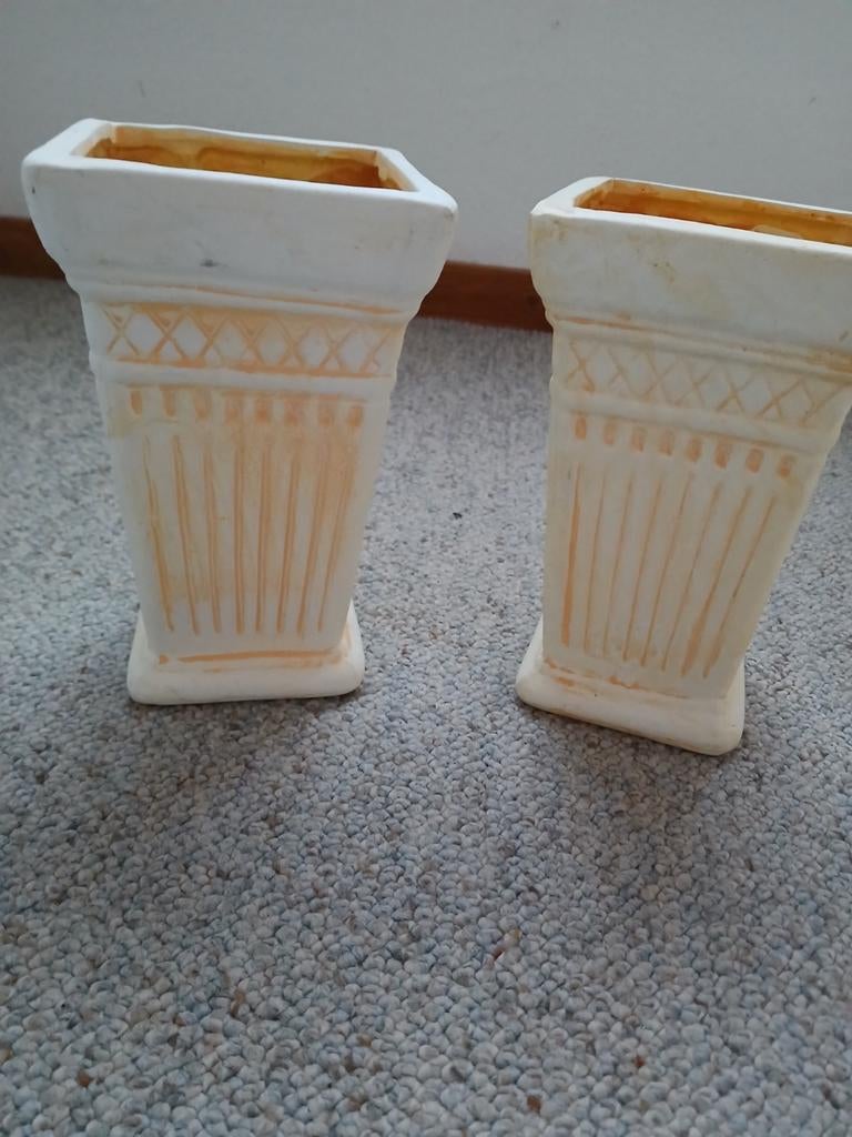 2 vazen, Rond, Ophalen of Verzenden, Aardewerk, Minder dan 40 cm