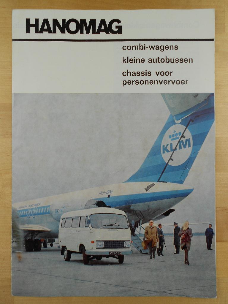 Hanomag F20 F25 F30 F35 F45 F55 F65 F75 Combi Brochure 1968, Boeken, Auto's | Folders en Tijdschriften, Hanomag, Ophalen of Verzenden