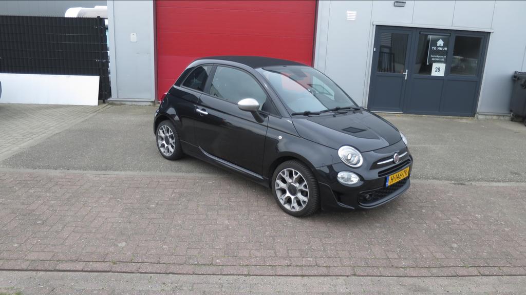 Fiat 500 rockstar cabriolet 1.0 70pk Hybrid 2020 Zwart, Voorwielaandrijving, 40 €/maand, Open dak, 4 stoelen