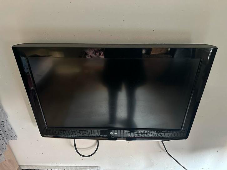 LG 32LH3000 32 inch LCD TV uit 2009, Audio, Tv en Foto, Televisies, Gebruikt, LCD, 80 tot 100 cm, Full HD (1080p), LG, Ophalen