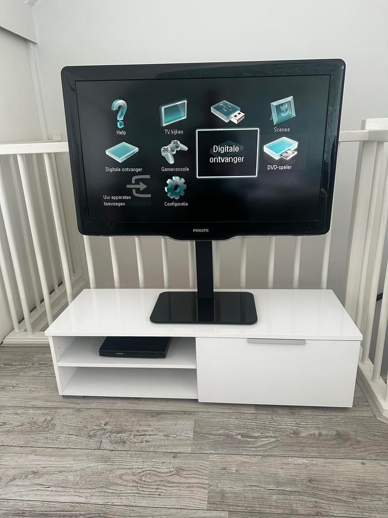 Philips LCD TV - 37 inch, Ophalen, Philips, 50 Hz, Zo goed als nieuw