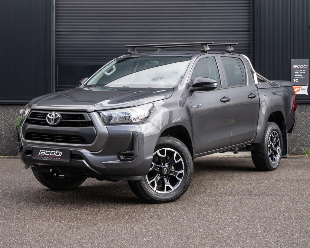 Toyota Hilux 2.4 D-4D Double Cab Invincible | BTW | BPM VRIJ, Auto's, Zwart, 4 cilinders, 150 pk, Leder en Stof