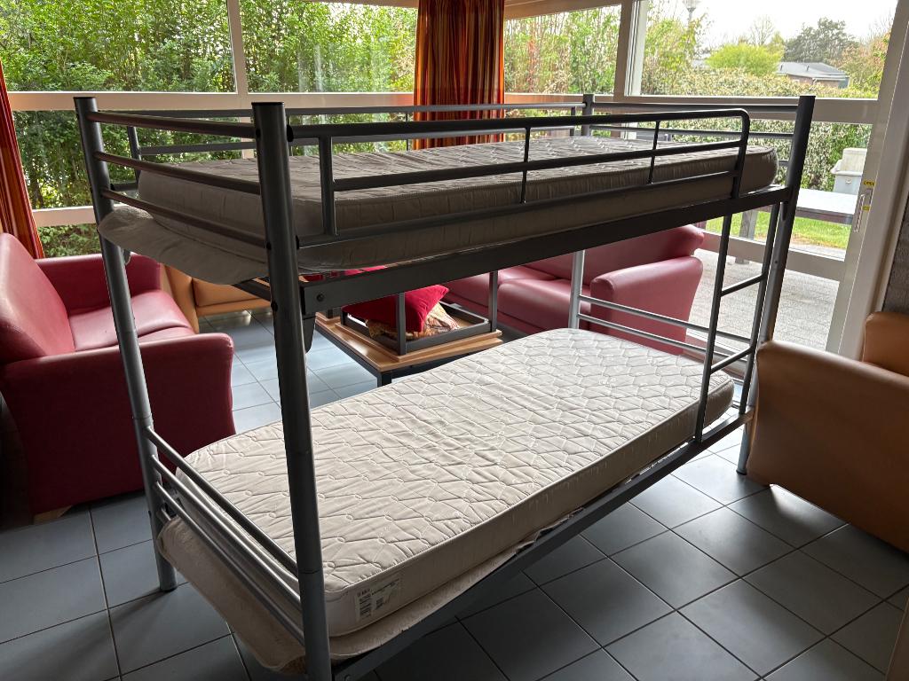 Stapelbed, Kinderen en Baby's, Kinderkamer | Stapelbedden en Hoogslapers, Ophalen of Verzenden, Gebruikt, Stapelbed