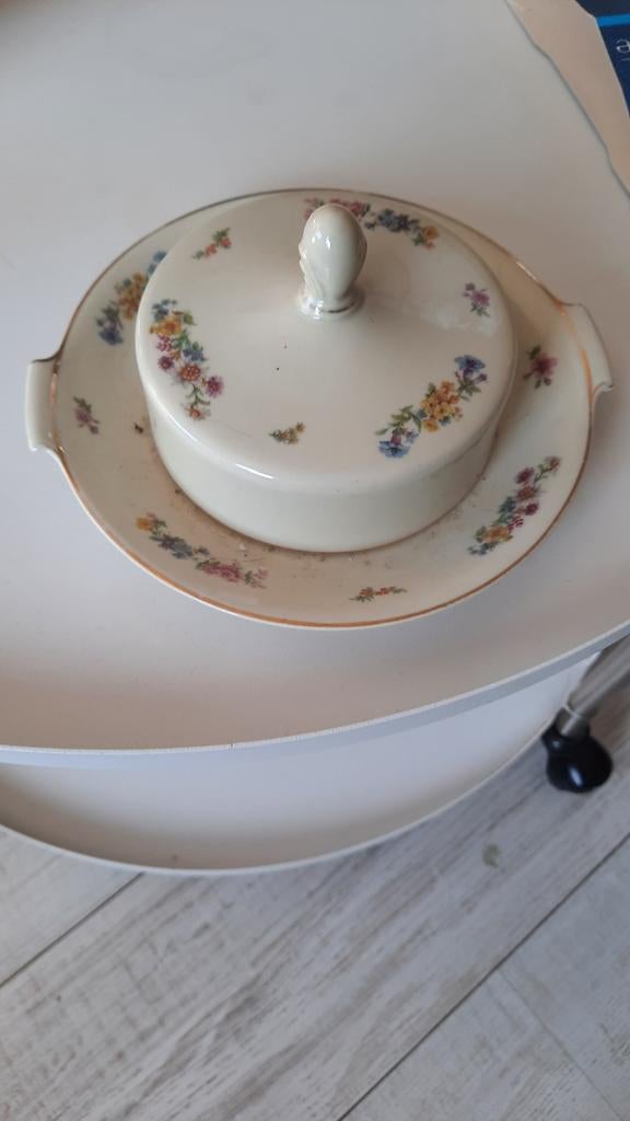 Rosenthal Germany botervloot met bloemmotief, Ophalen of Verzenden