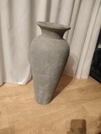 Hoge vaas beton, Ophalen, Zo goed als nieuw, Overige kleuren, Minder dan 50 cm