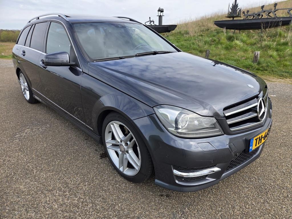 Mercedes-Benz C-Klasse C300 CDI v6 4MATIC Blueefficiency Aut, Auto's, Mercedes-Benz, Automaat, 1800 kg, Zwart, 197 €/maand