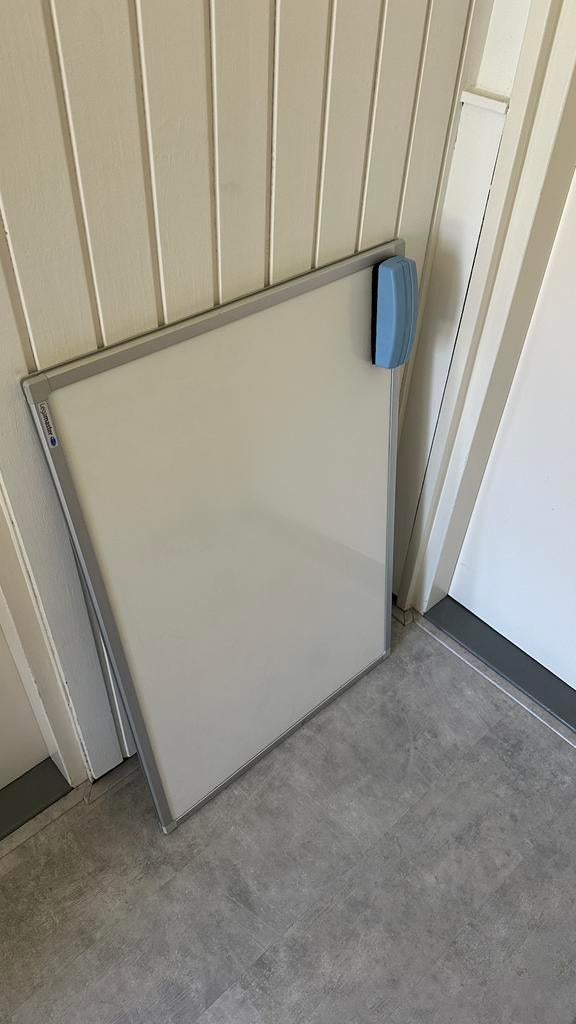 Whiteboard/ memobord 60x90 cm, Ophalen, Gebruikt, Magneetbord